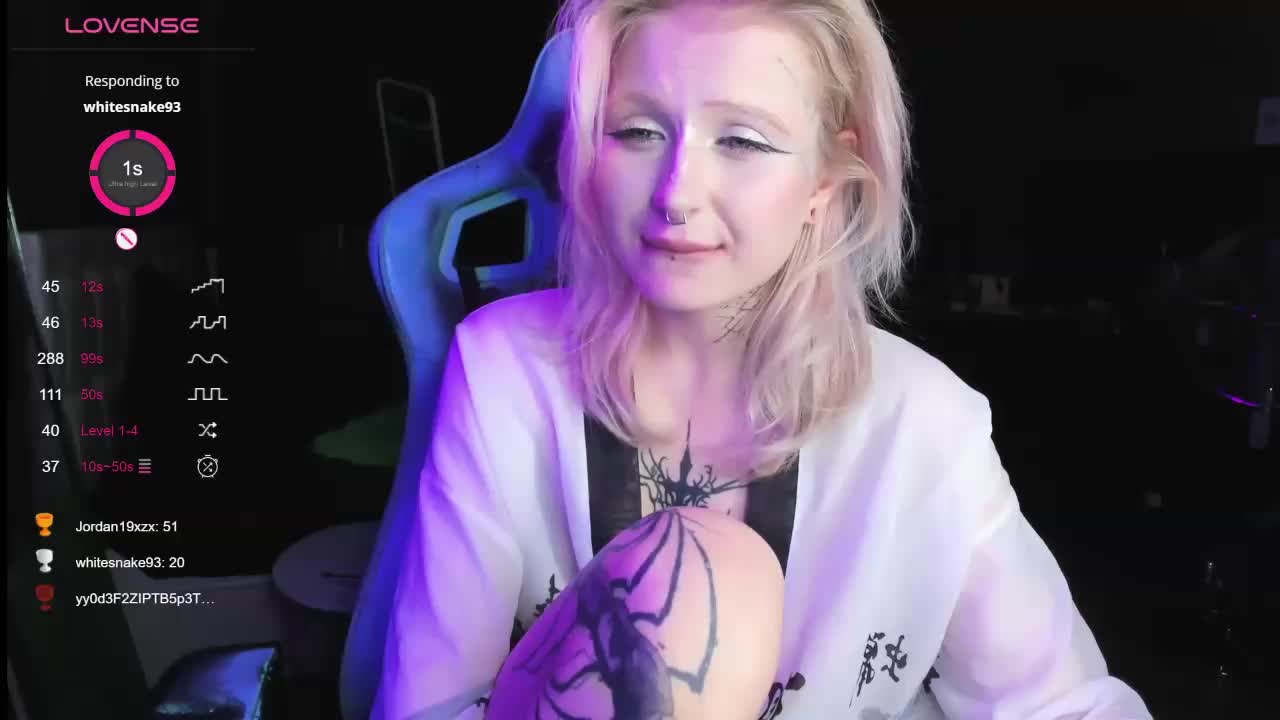 goth-bimbo Live Sex December 13, 2025