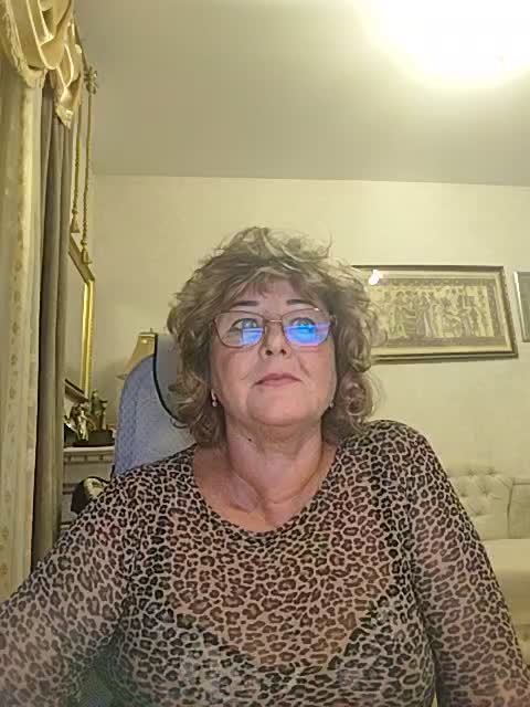 KarinkaSweet Live Sex December 13, 2025