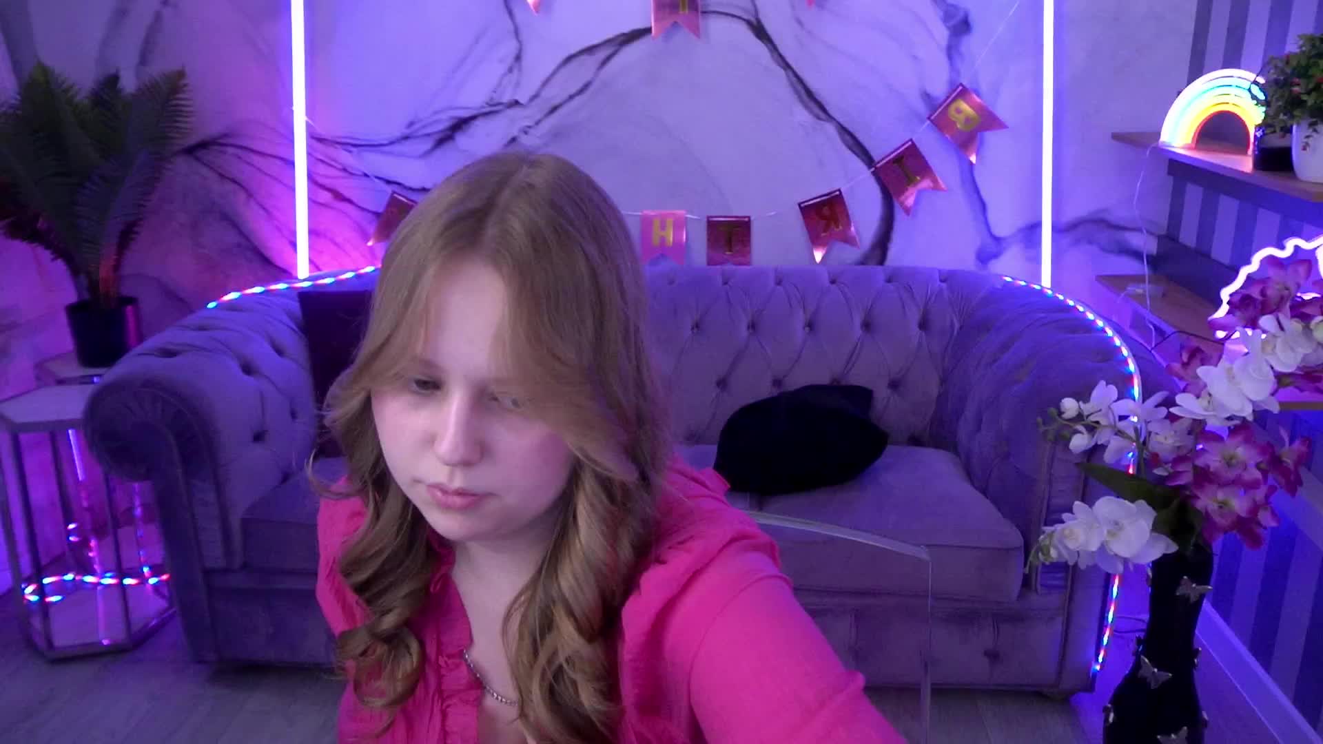 CrystallPaws Live Sex December 14, 2025