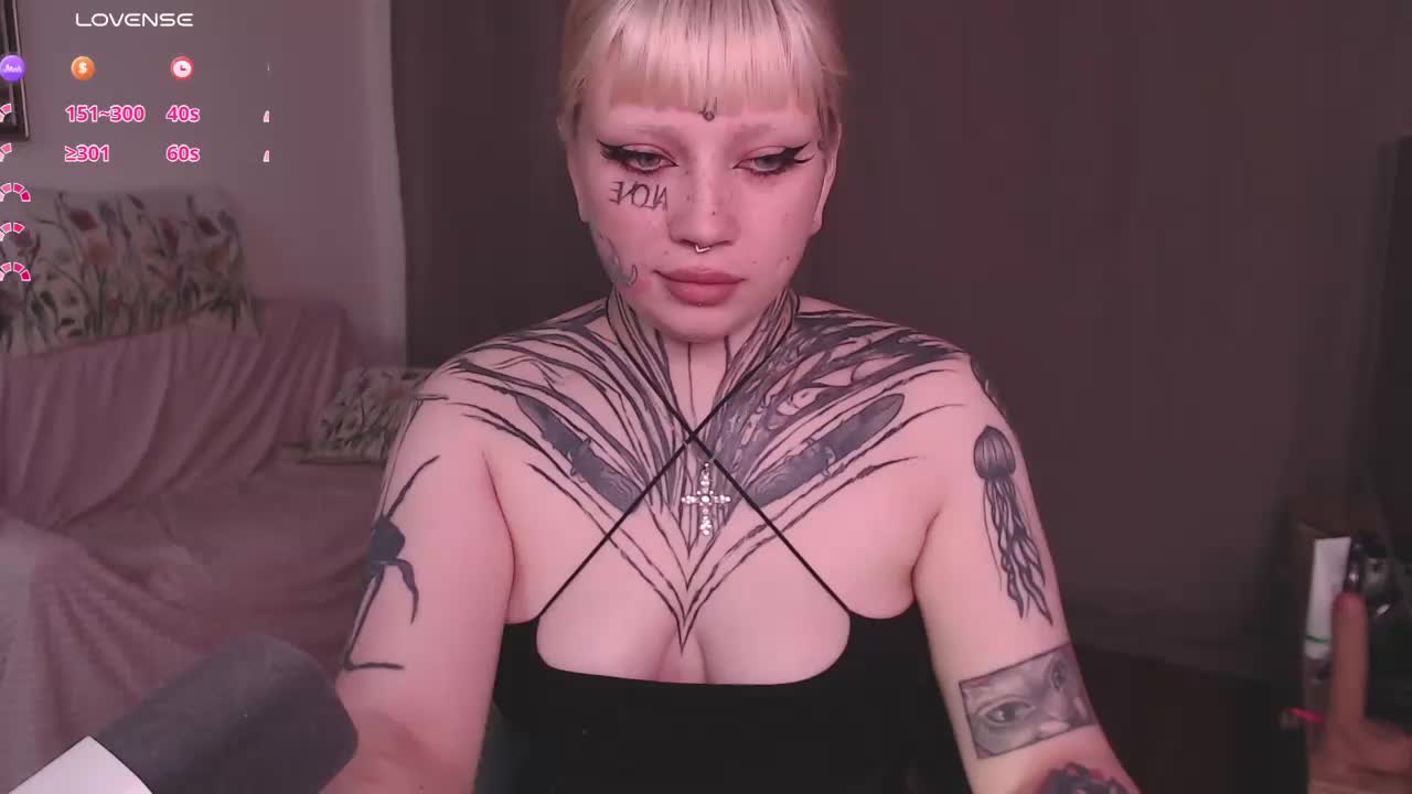 tradishka Live Sex December 13, 2025