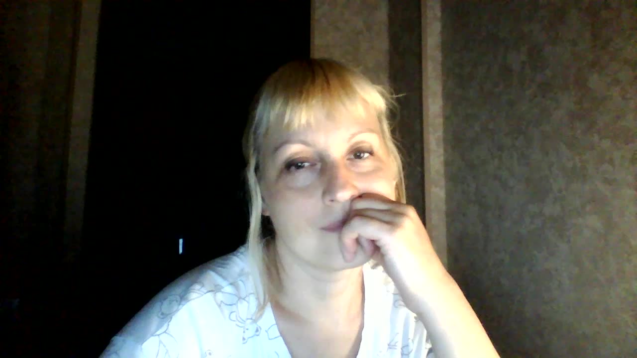 krisss2016 Live Sex December 14, 2025