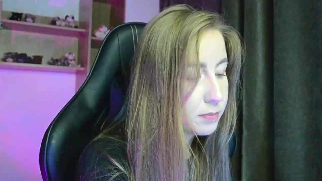 -Rii- Live Sex December 14, 2025