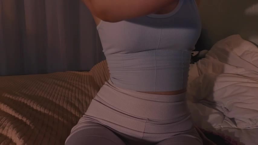 Mia_Luw Live Sex December 15, 2025