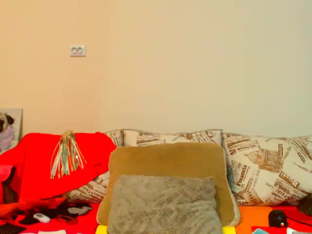 Olvia7985 Live Sex December 17, 2025