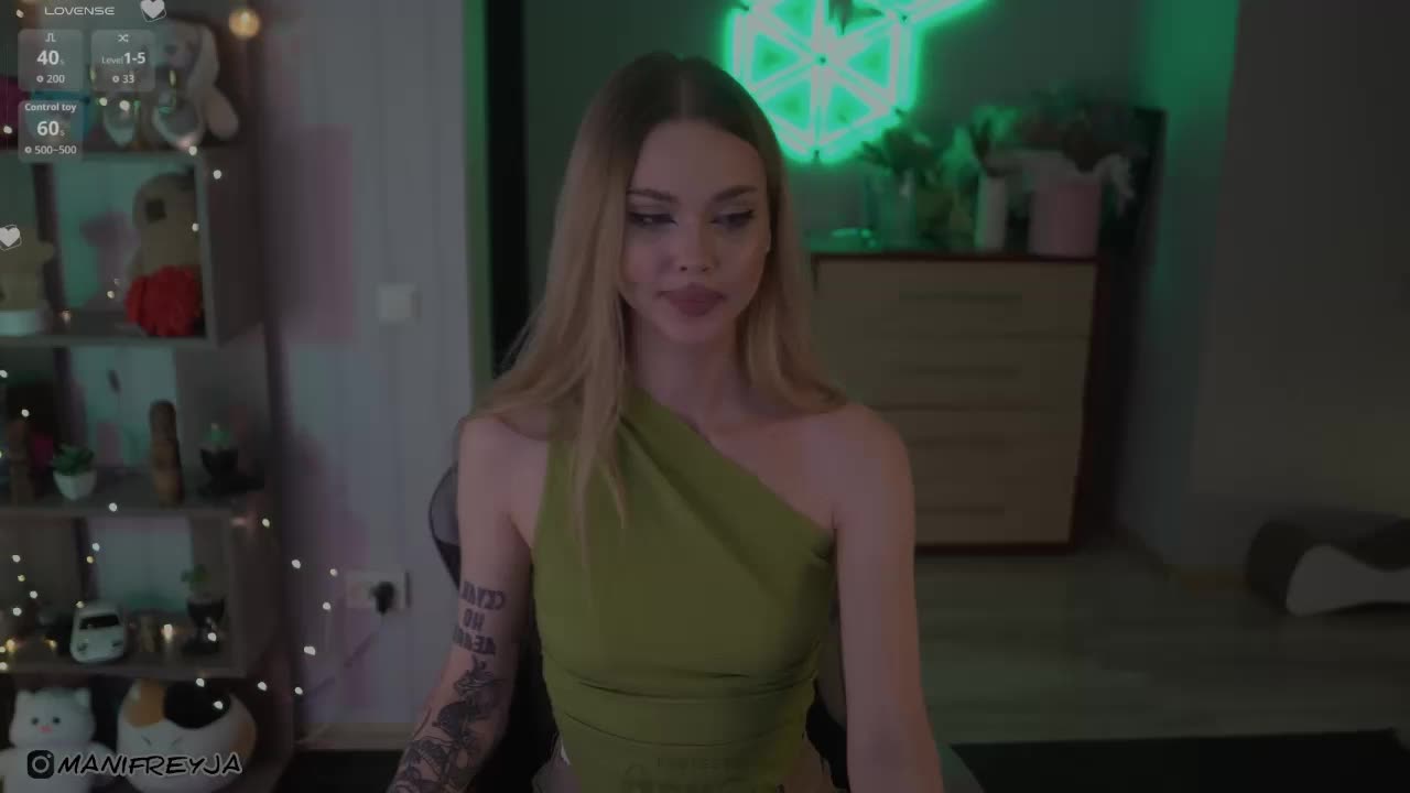 ManiFreyja Live Sex December 14, 2025