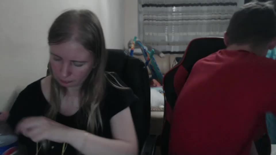 jenisandpeter Live Sex December 14, 2025