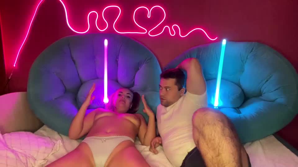 deeplookscouple Live Sex December 14, 2025