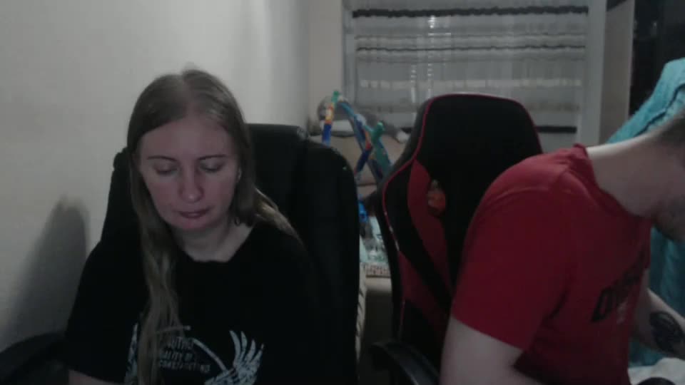 jenisandpeter Live Sex December 14, 2025