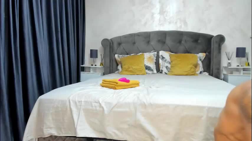 nicepussyfuckk18 Live Sex December 15, 2025