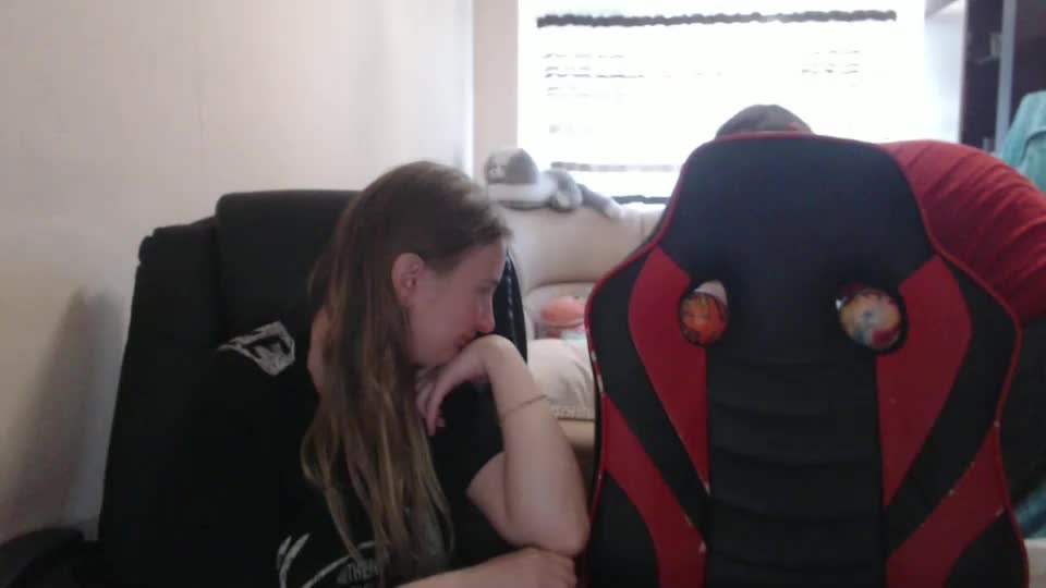 jenisandpeter Live Sex December 14, 2025