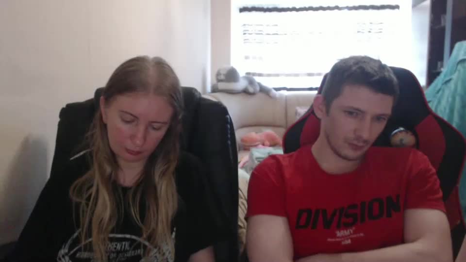 jenisandpeter Live Sex December 14, 2025