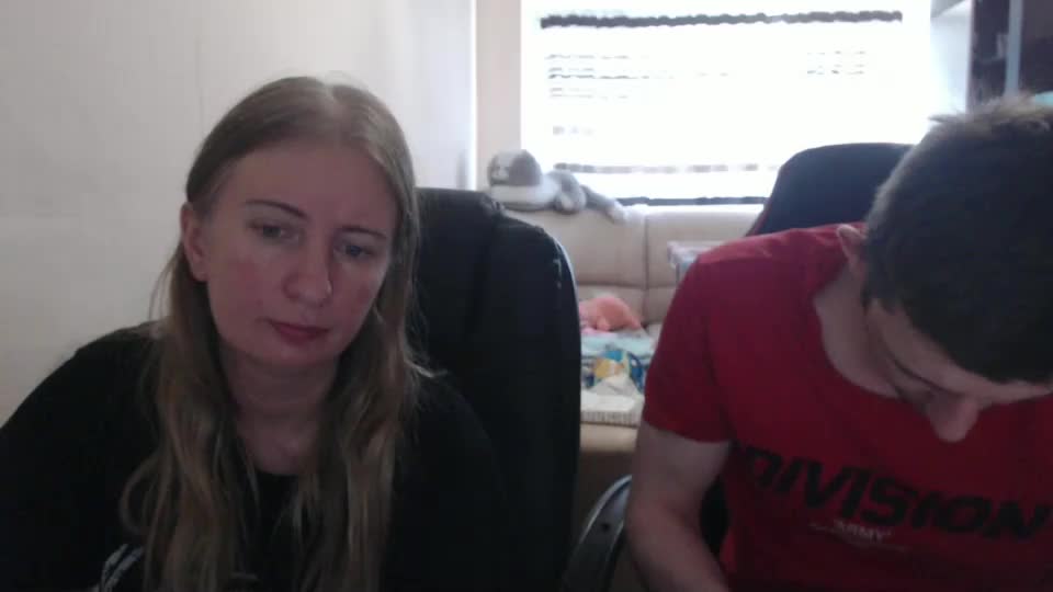 jenisandpeter Live Sex December 14, 2025