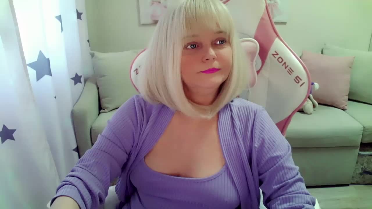 ChristieRoses Live Sex December 13, 2025