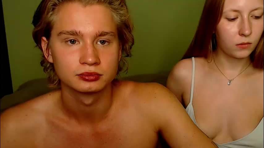 lessyxjhony Live Sex December 13, 2025