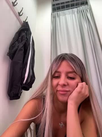 LikaCat Live Sex December 17, 2025