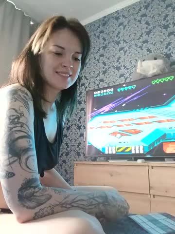 LazyTanukii Live Sex December 13, 2025
