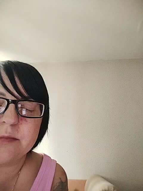 Katy19801 Live Sex December 17, 2025