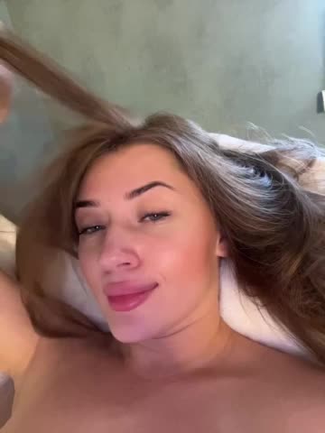 juicy-peachh Live Sex December 13, 2025