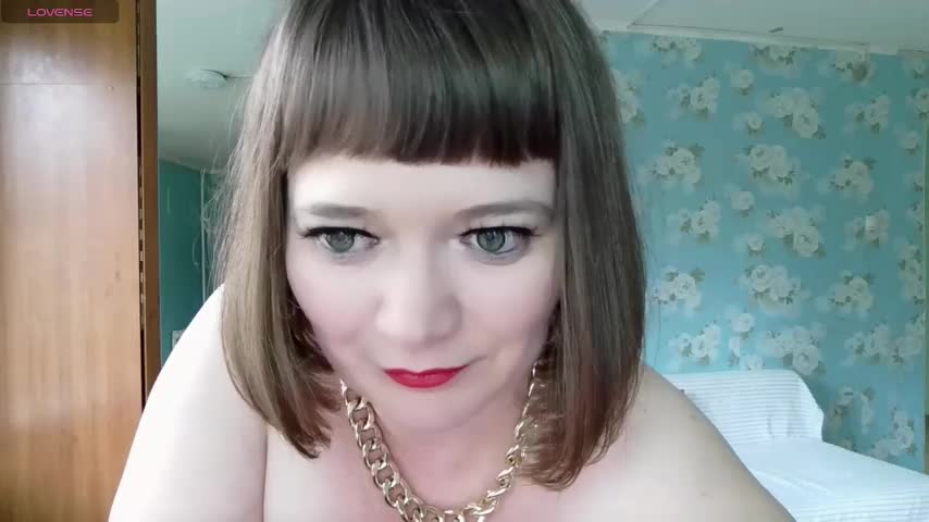 LizaMilfa Live Sex December 14, 2025