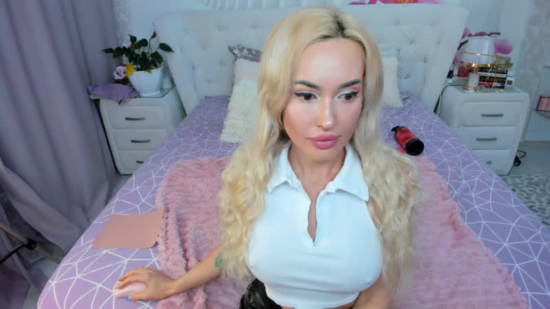 HottieSweetBritney Live Sex December 14, 2025