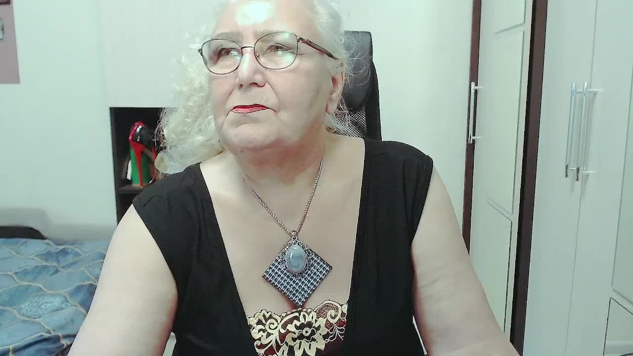 GrannyWants Live Sex December 17, 2025