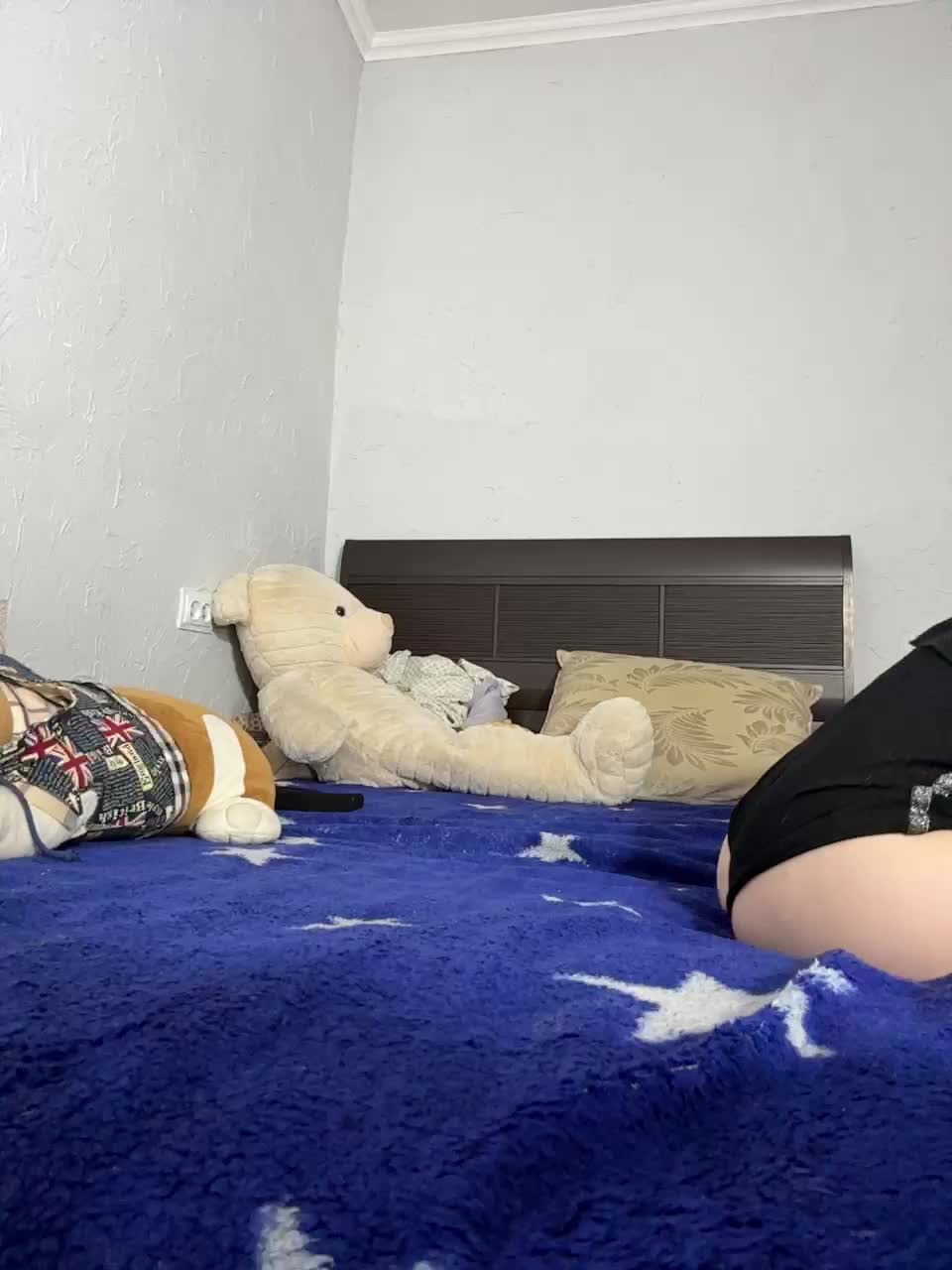 KissyKristy Live Sex December 17, 2025