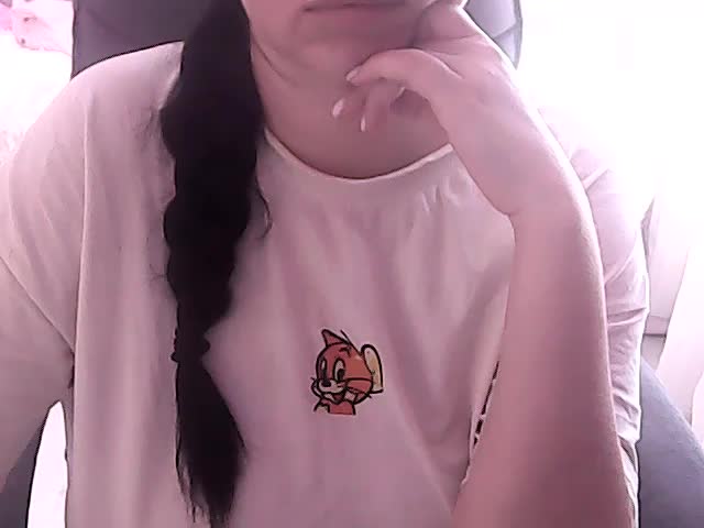 NikaKrasina Live Sex December 14, 2025