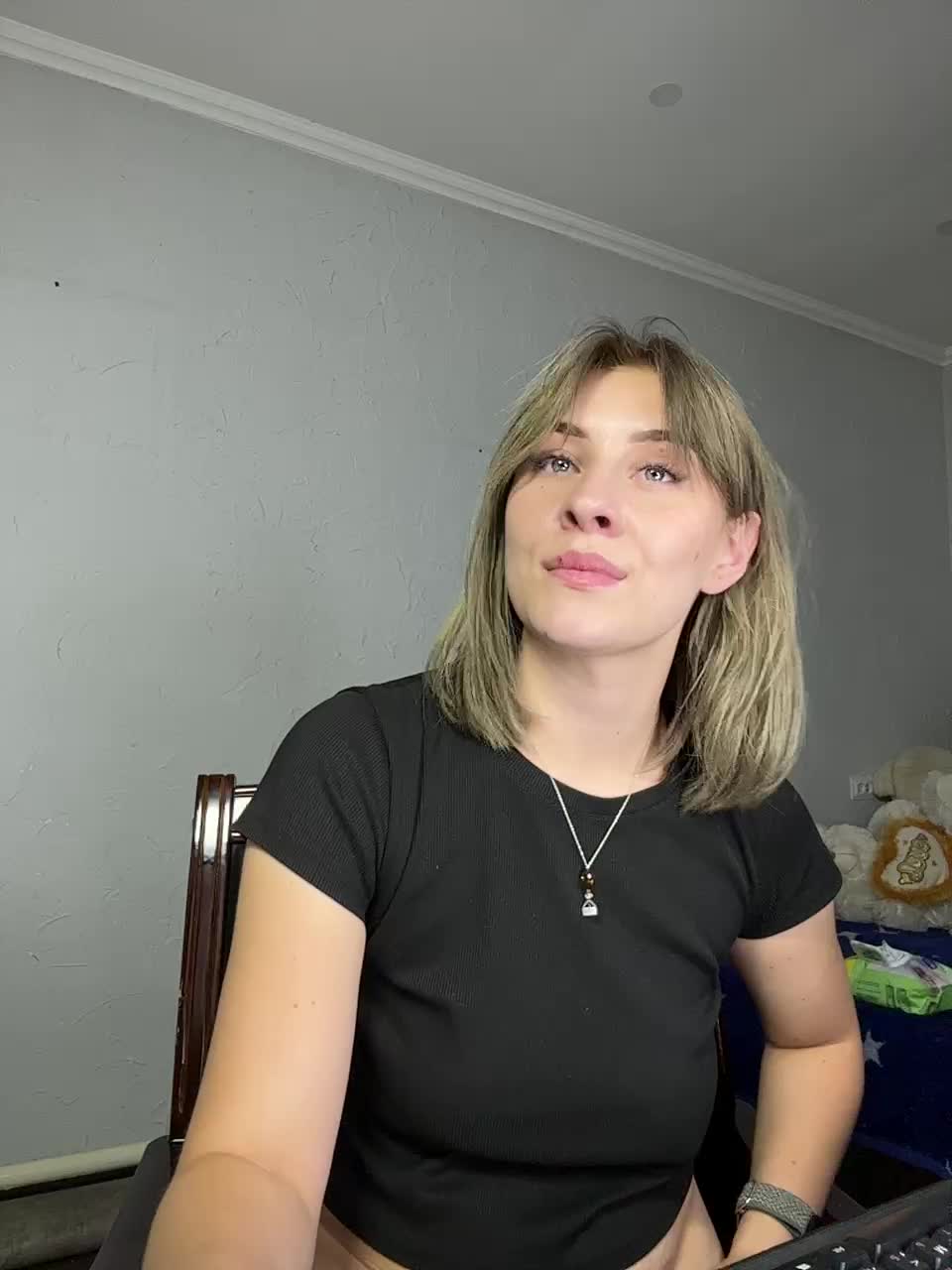 KissyKristy Live Sex December 17, 2025