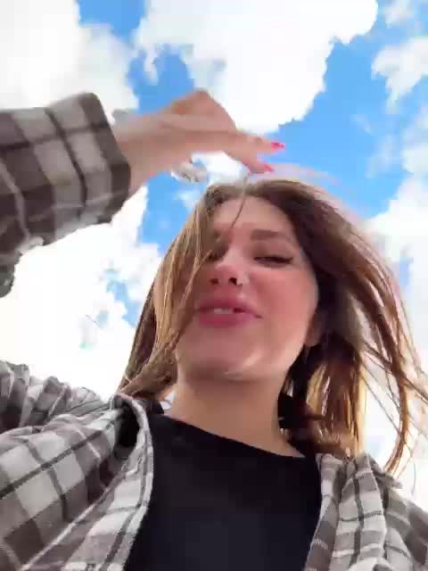 Girls-Leia Live Sex December 13, 2025