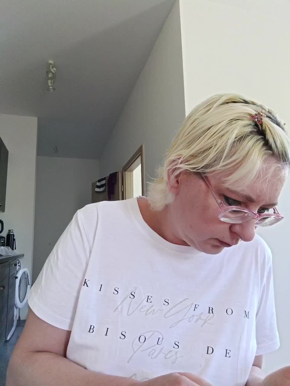 Vika211 Live Sex December 17, 2025