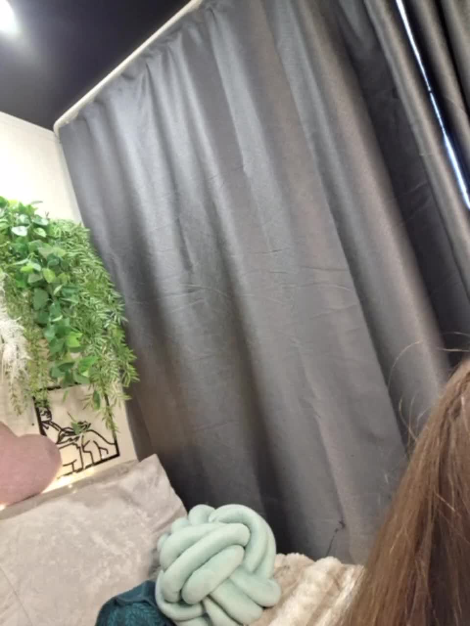 -scyrim- Live Sex December 14, 2025