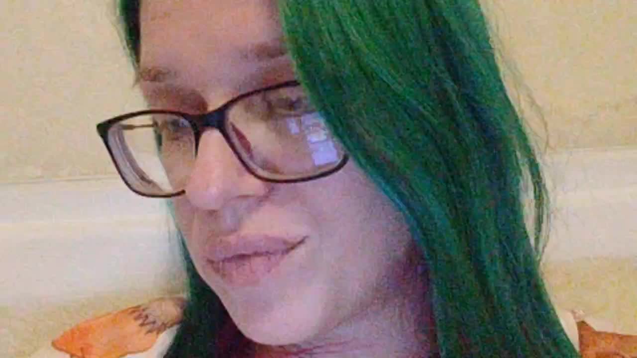 malvinella Live Sex December 18, 2025