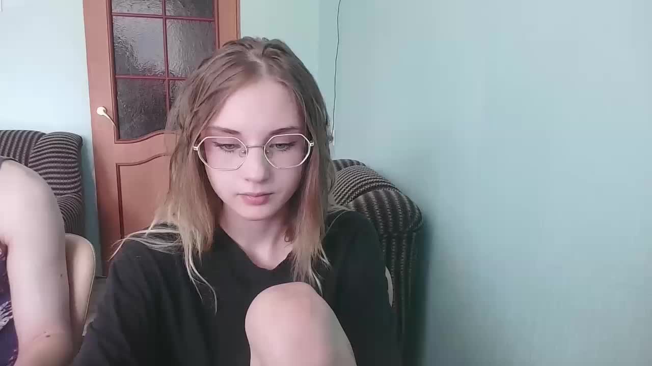 emolina Live Sex December 13, 2025