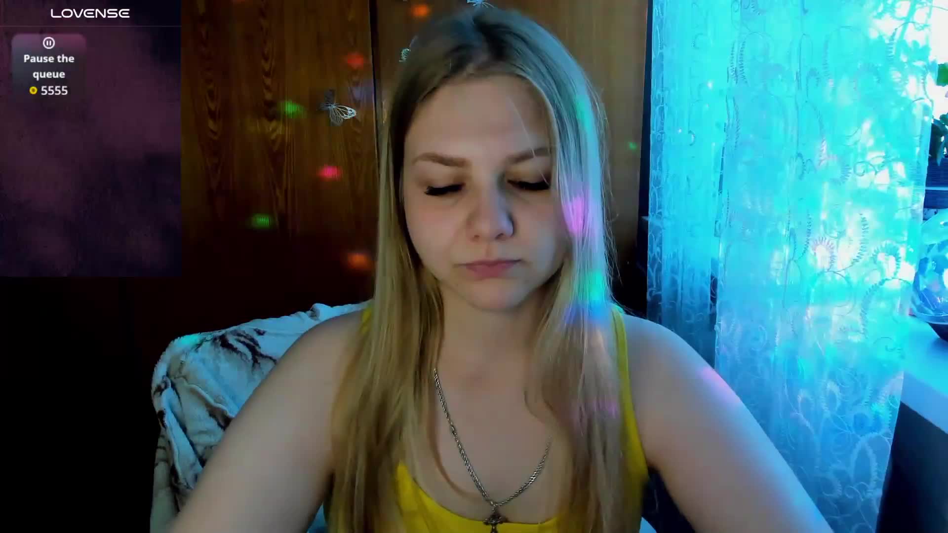 Emma-Frizea Live Sex December 14, 2025