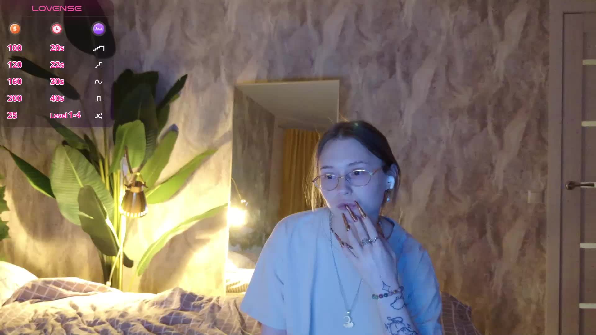 YoPixie Live Sex December 17, 2025