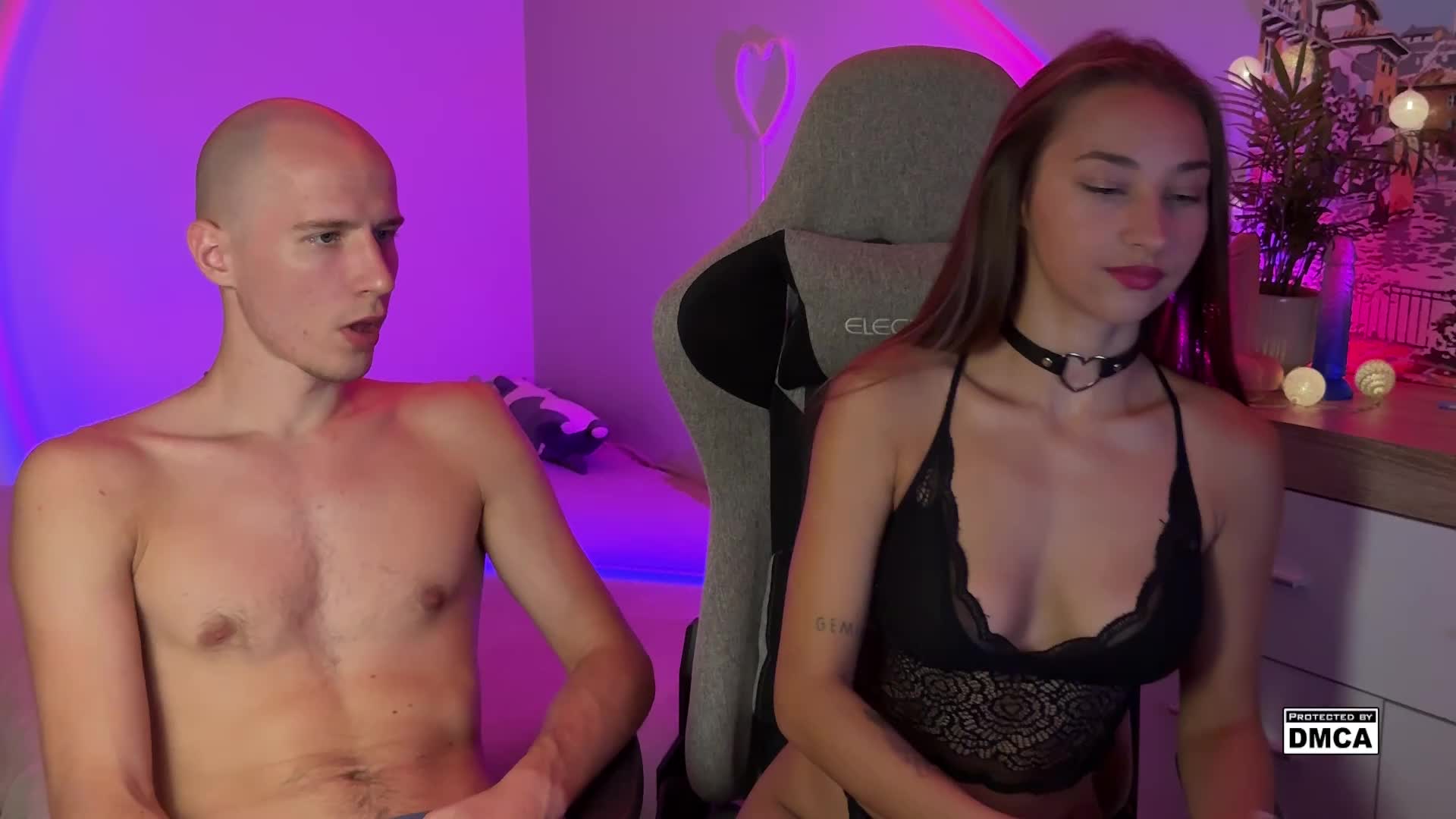 XXXDreamTeam Live Sex December 17, 2025