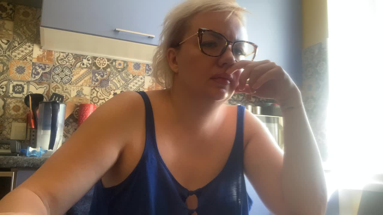 Oksana494 Live Sex December 15, 2025