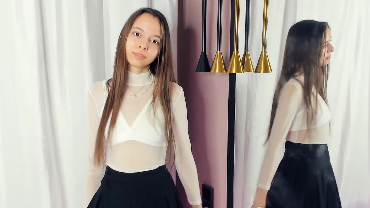 vikakismee Live Sex December 14, 2025