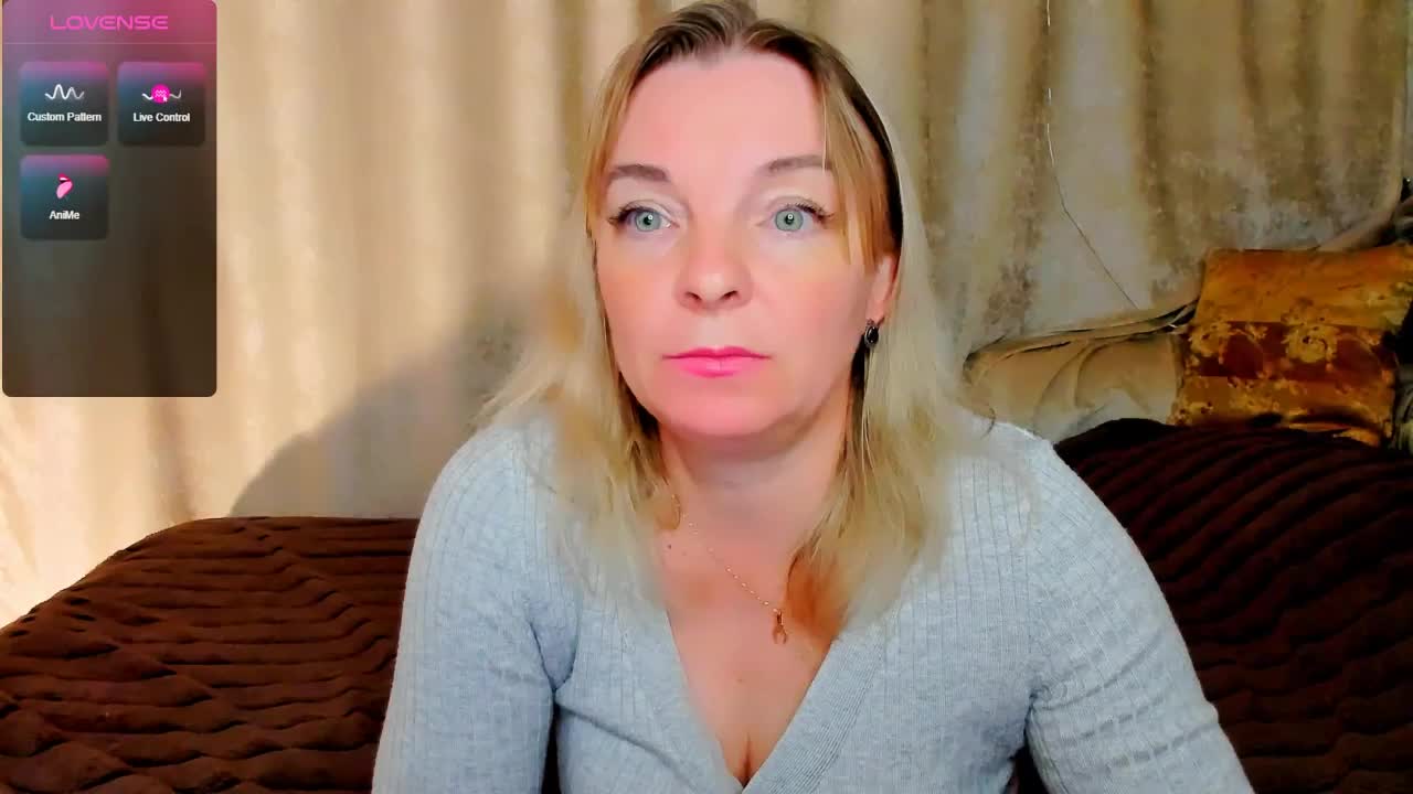 ReganLovely Live Sex August 20, 2025