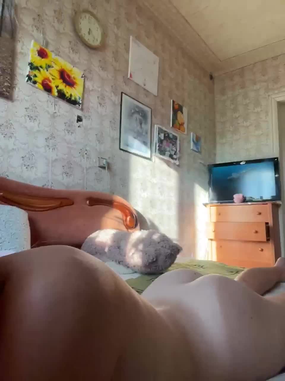 Milana22a Live Sex December 13, 2025