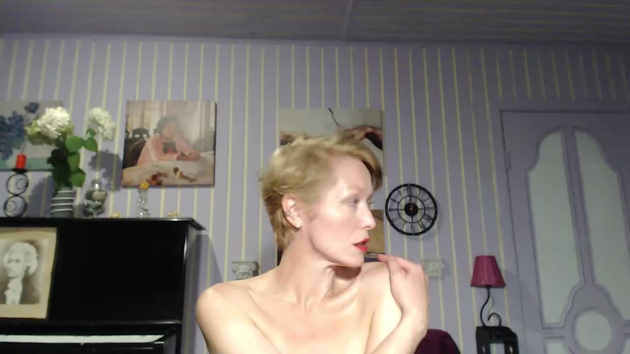 Chris-2024 Live Sex December 14, 2025