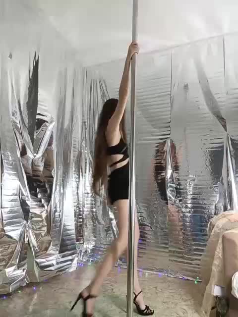 A_R_T_A Live Sex December 17, 2025