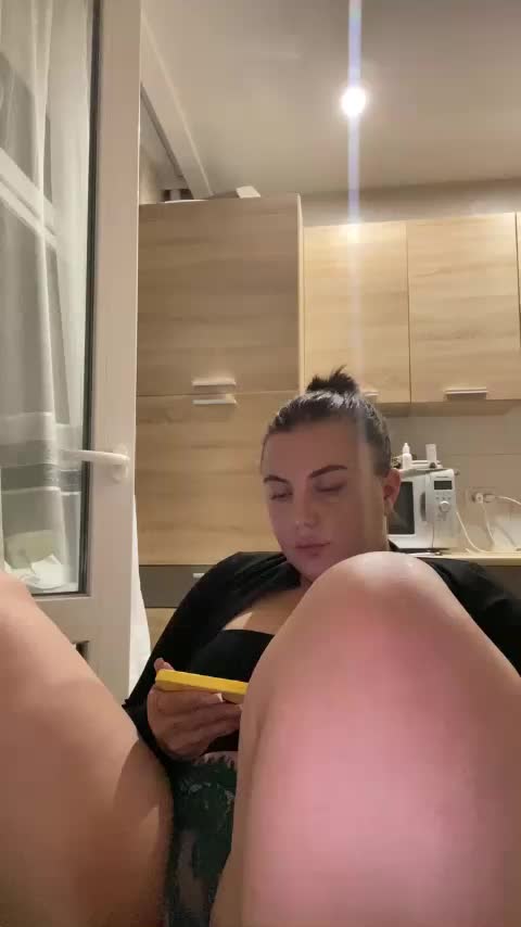 Sonya_ Live Sex December 14, 2025