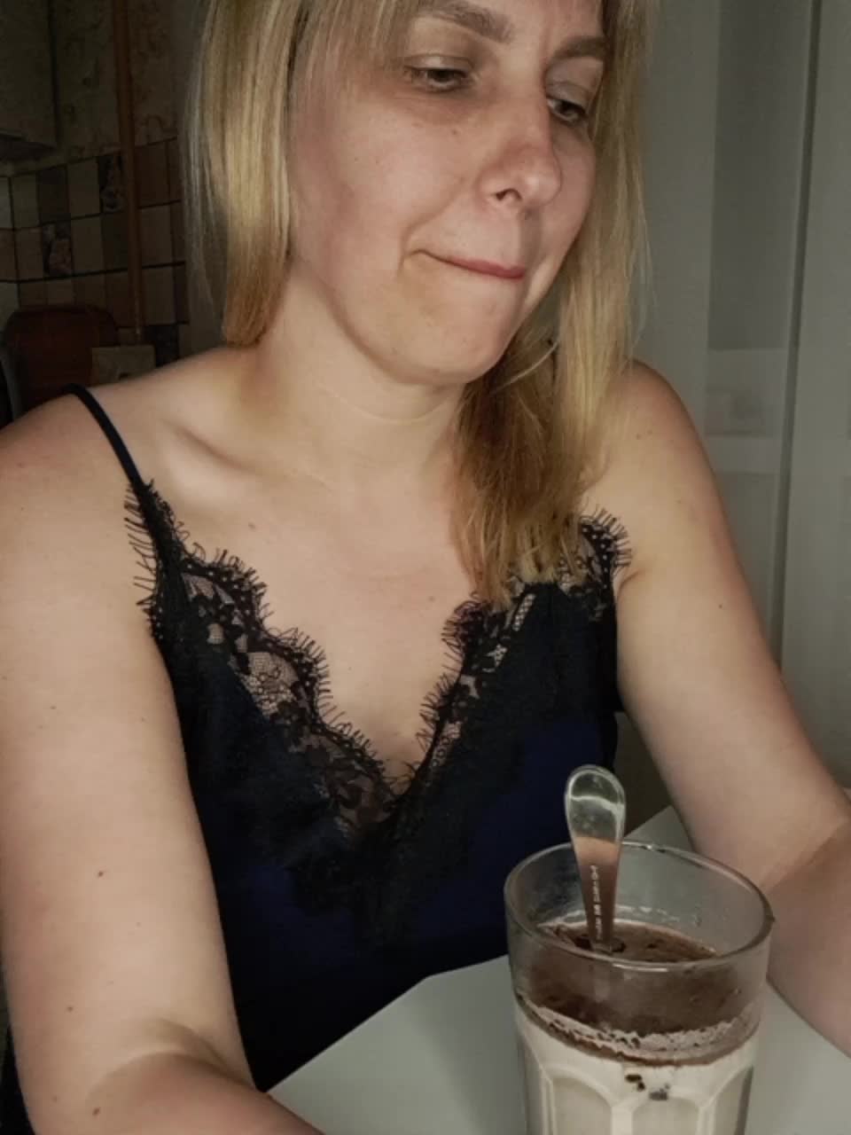 Karmella Live Sex December 14, 2025