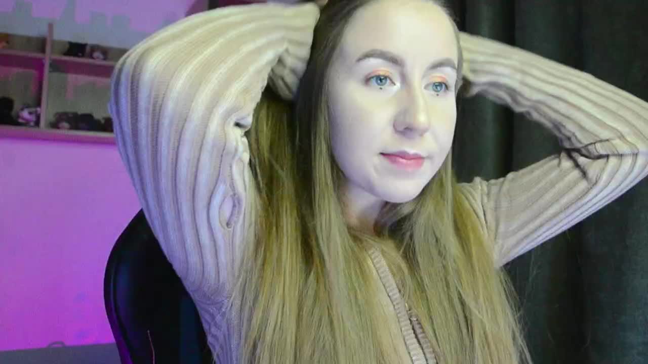 -Rii- Live Sex December 14, 2025