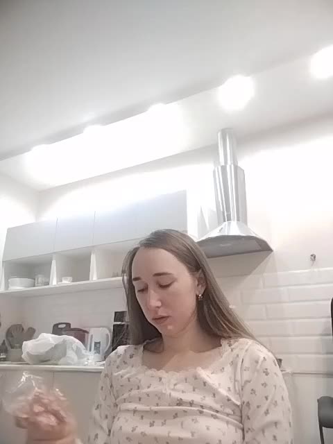 --MODEL--1 Live Sex December 19, 2025