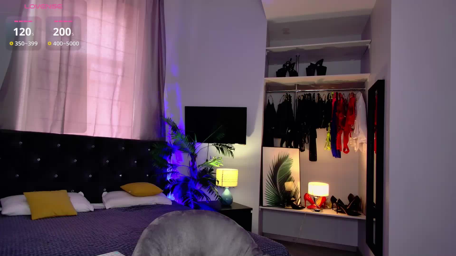 LisaSemily Live Sex August 20, 2025