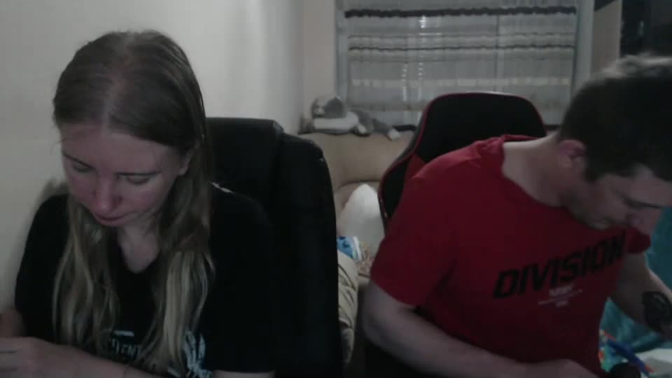 jenisandpeter Live Sex December 14, 2025