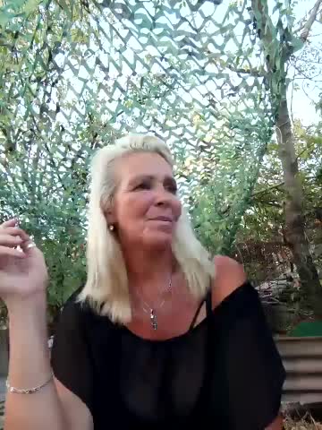 CassandraSandra44 Live Sex December 18, 2025