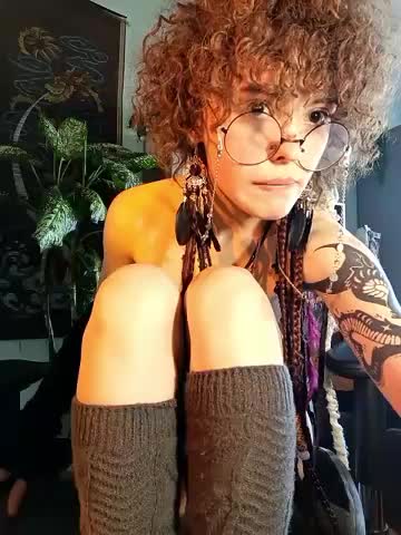 Dizer_clopy Live Sex December 17, 2025